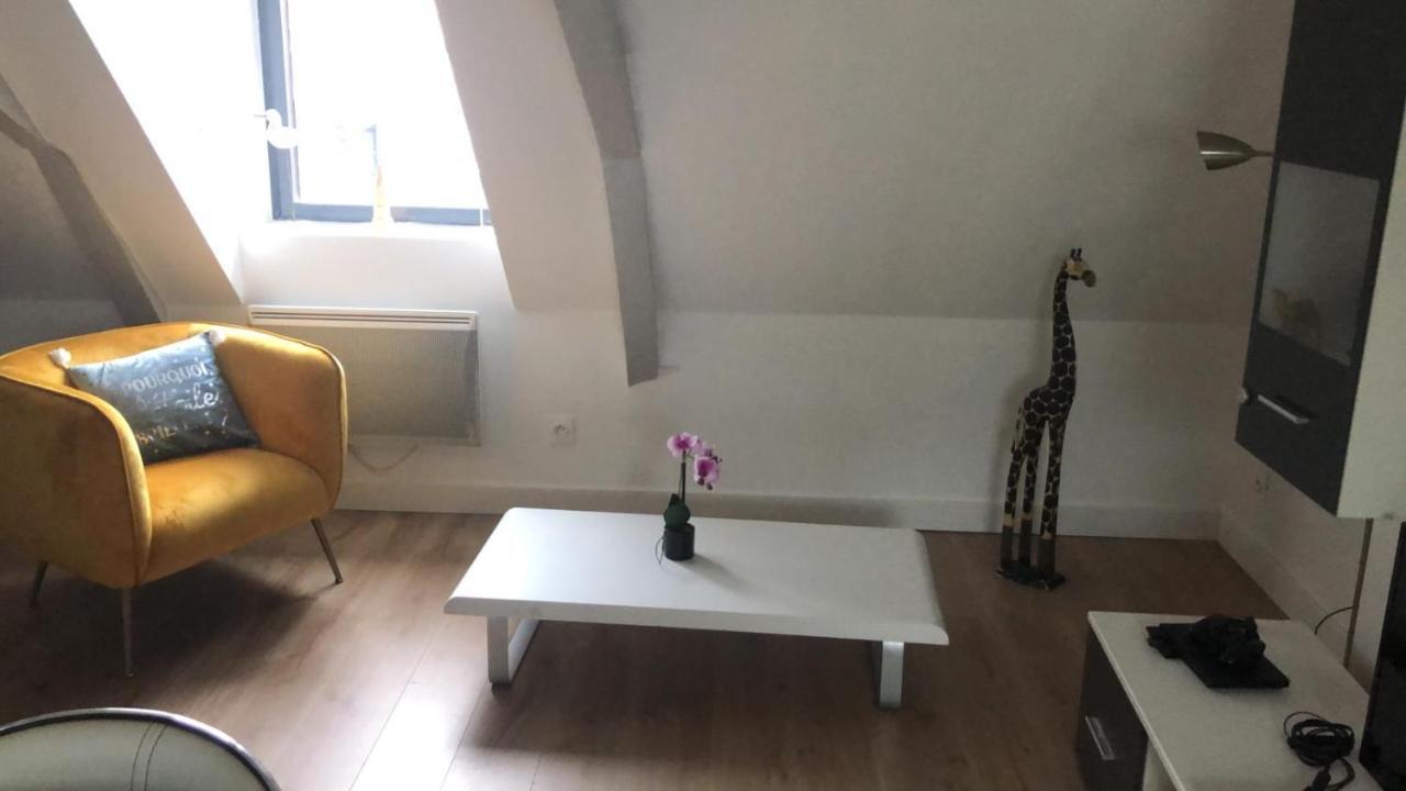 Wormhout Logement Avec Deux Appartements Sur Deux Etages מראה חיצוני תמונה