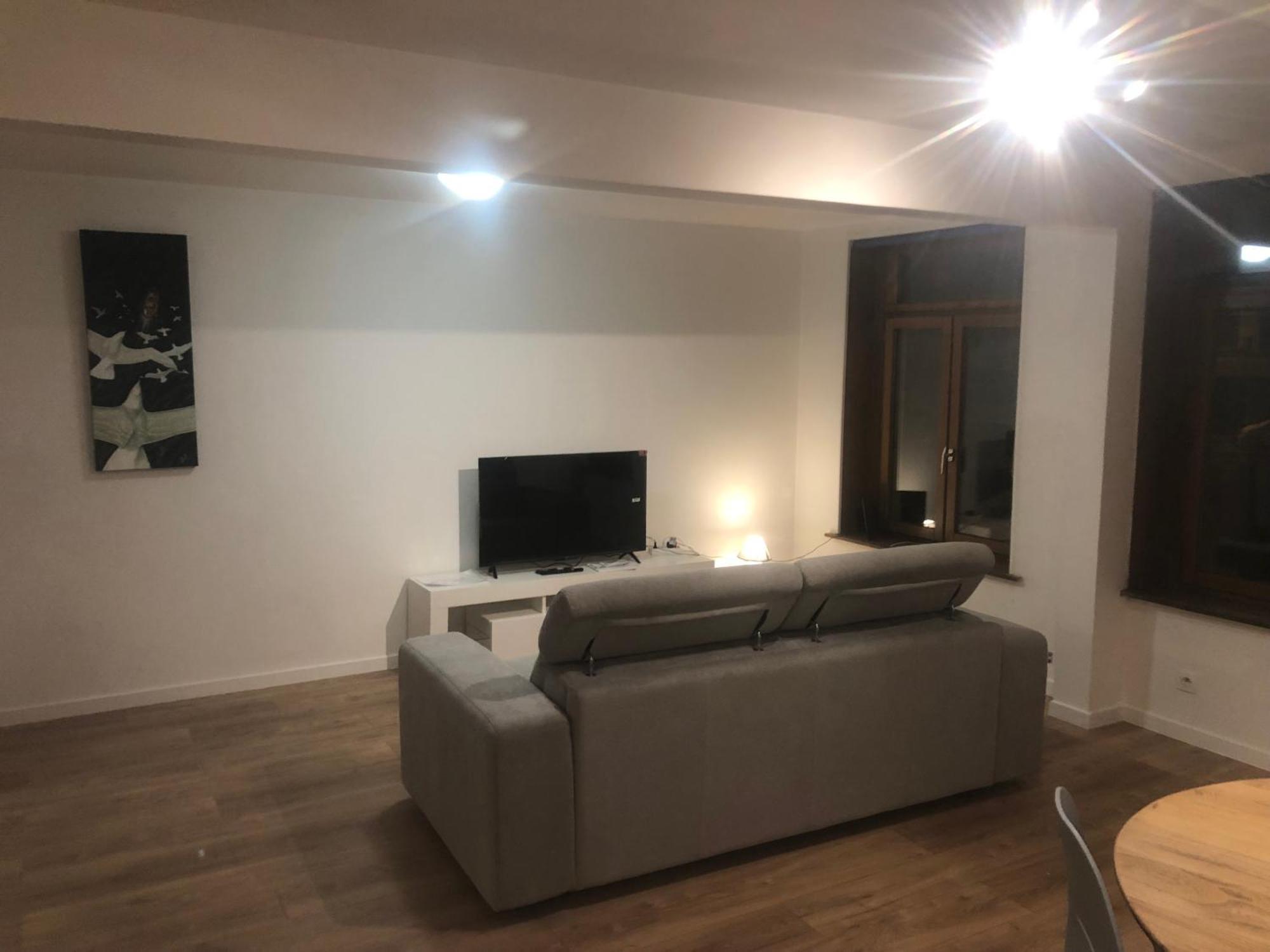 Wormhout Logement Avec Deux Appartements Sur Deux Etages מראה חיצוני תמונה
