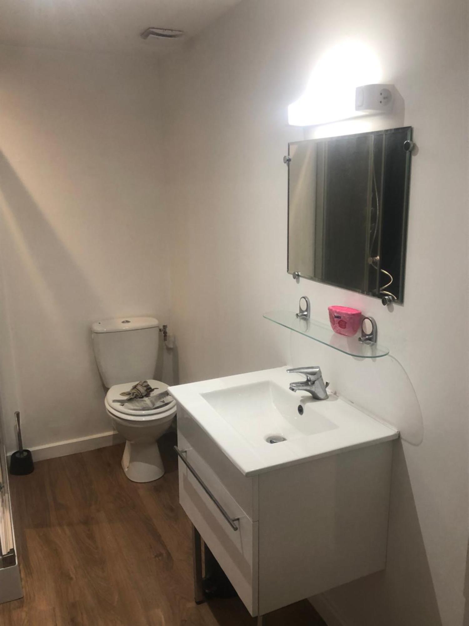 Wormhout Logement Avec Deux Appartements Sur Deux Etages מראה חיצוני תמונה